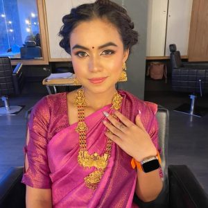 Elevating beauty and elegance one brushstroke at a time 💄✨ Makeup magic by Trainer @makeupbyaye (3)