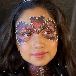 Embrace the enchantment of Valentine’s Day with fantasy-inspired makeup by our trainer @makeupby