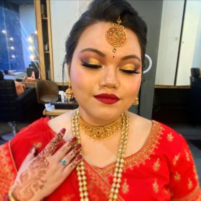 Flawless and fabulous! Behold the stunning final exam look crafted by our talented student Nipu