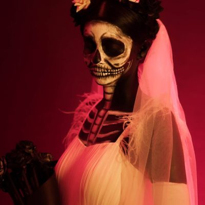 Learn the art of Fantasy makeup with Our International Certified Trainers ✨🔥.Join Our upcoming (2)